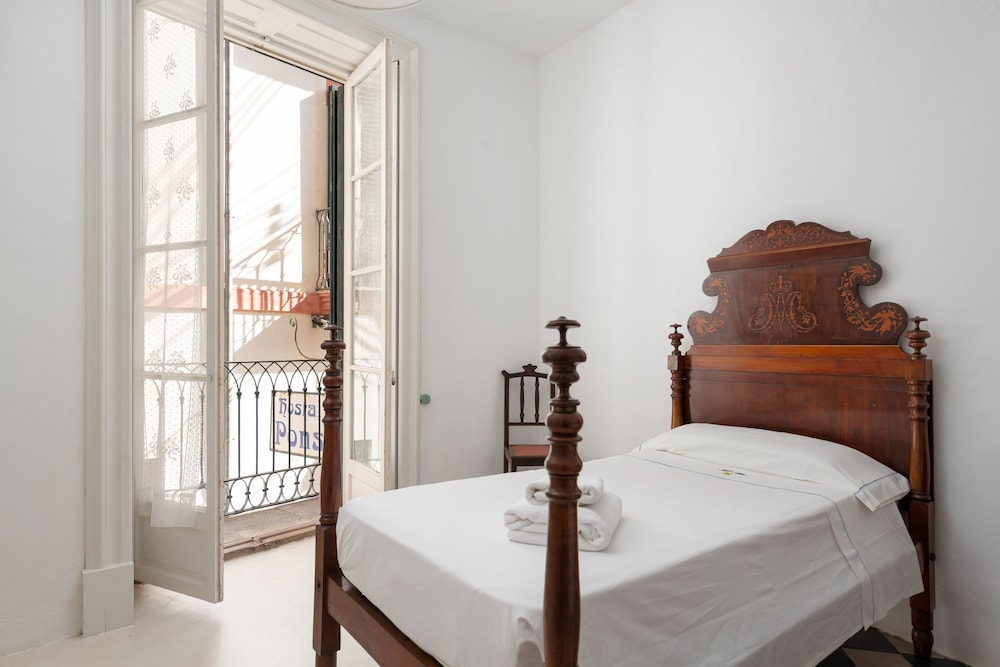 Hostal Pons