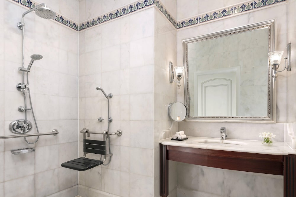 The Ritz-Carlton, İstanbul - Image 69