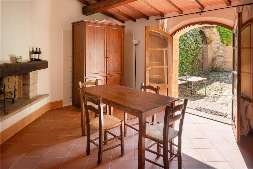 Castello di Bossi