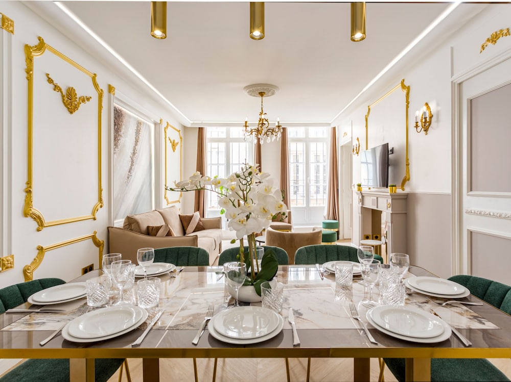 Merveil Luxury Suites - Marais - Martin I-II