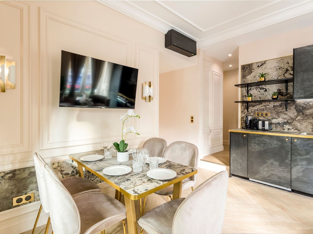 Merveil Luxury Suites - Ours I-II