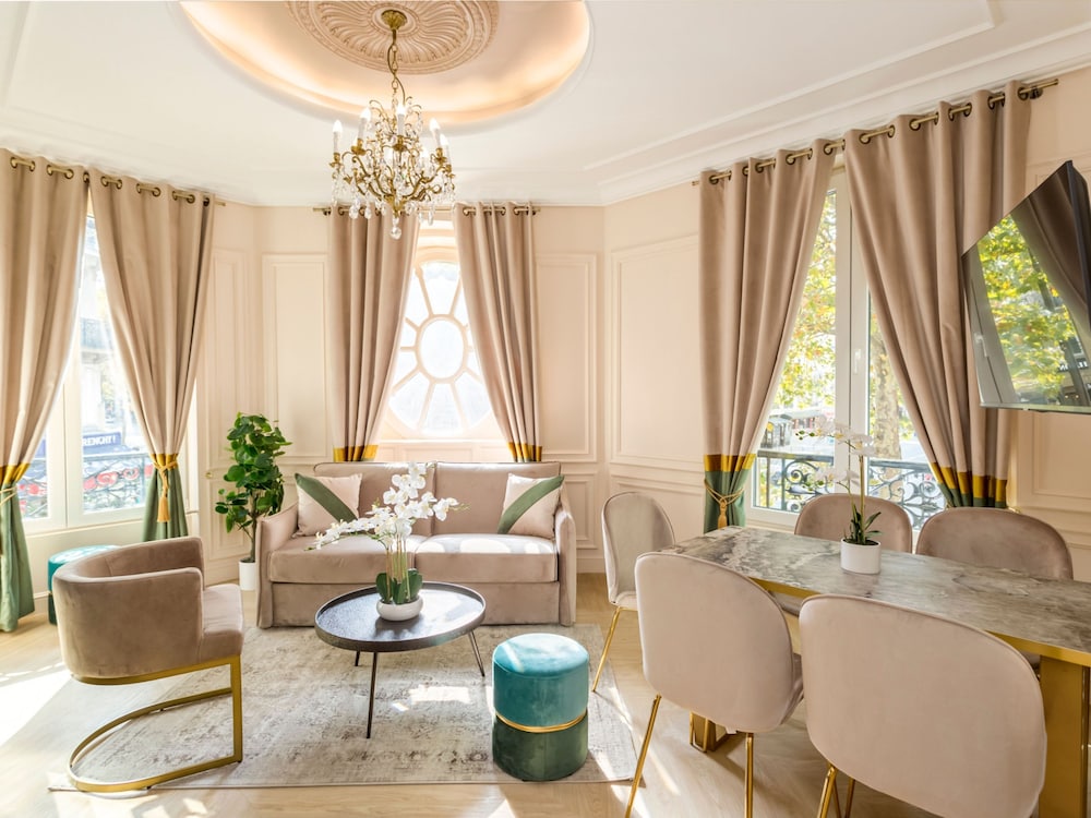 Merveil Luxury Suites - Ours I-II