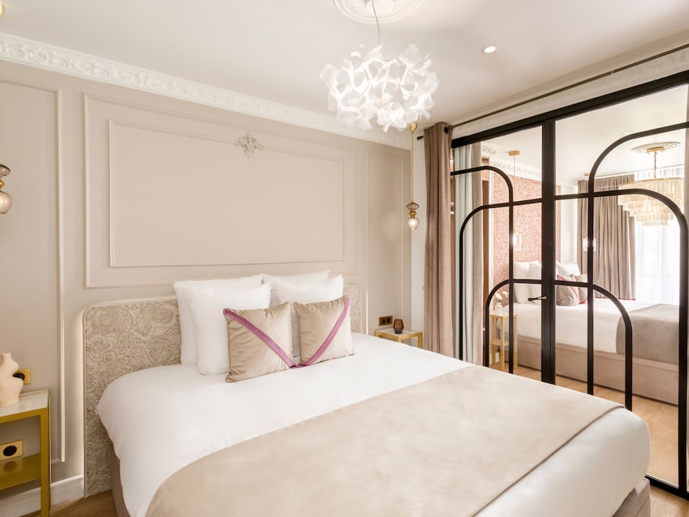 Merveil Luxury Suites - Lenoir I-II-III