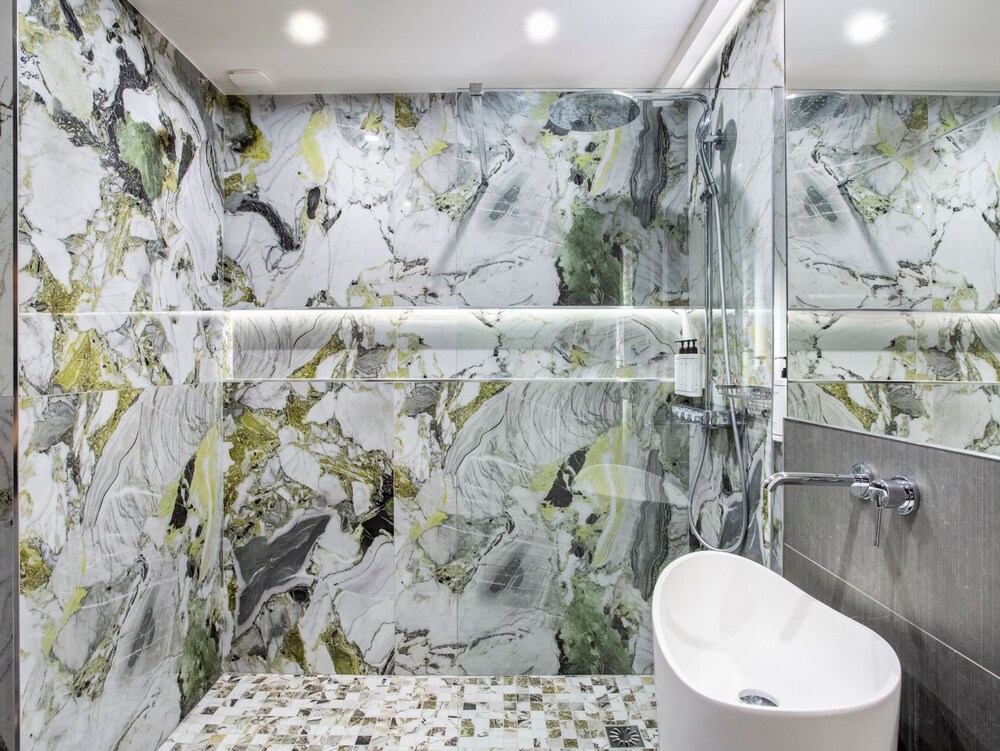 Merveil Luxury Suites - Grenelle I-II