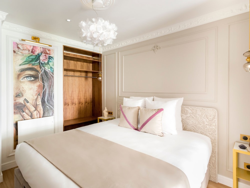 Merveil Luxury Suites - Lenoir I-II-III