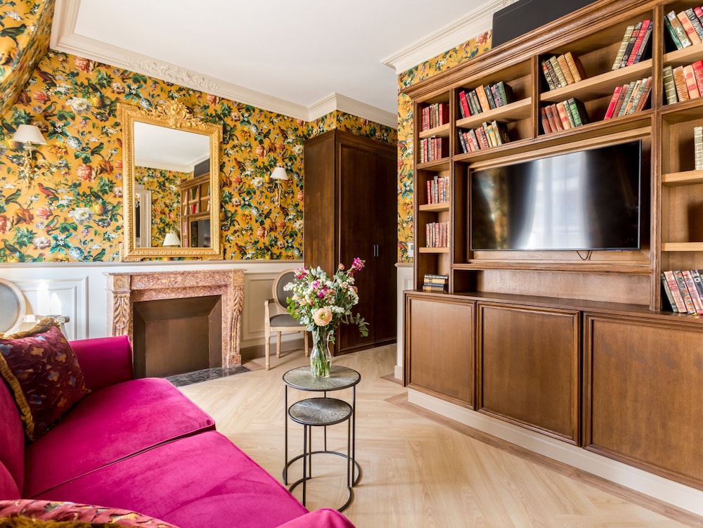 Merveil Signature Suite - Alfred