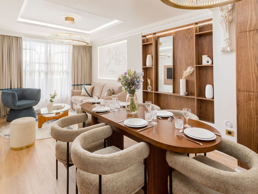 Merveil Luxury Suites - Lenoir I-II-III