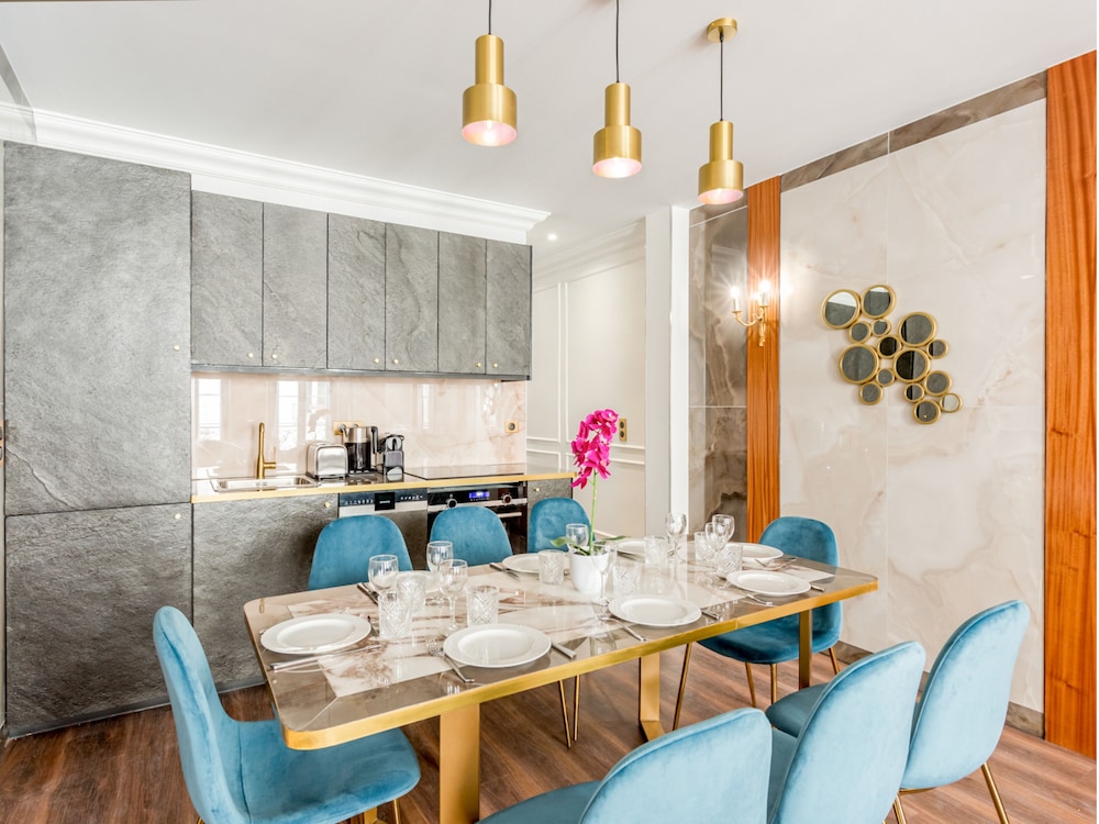 Merveil Luxury Suites - Marais - Martin I-II