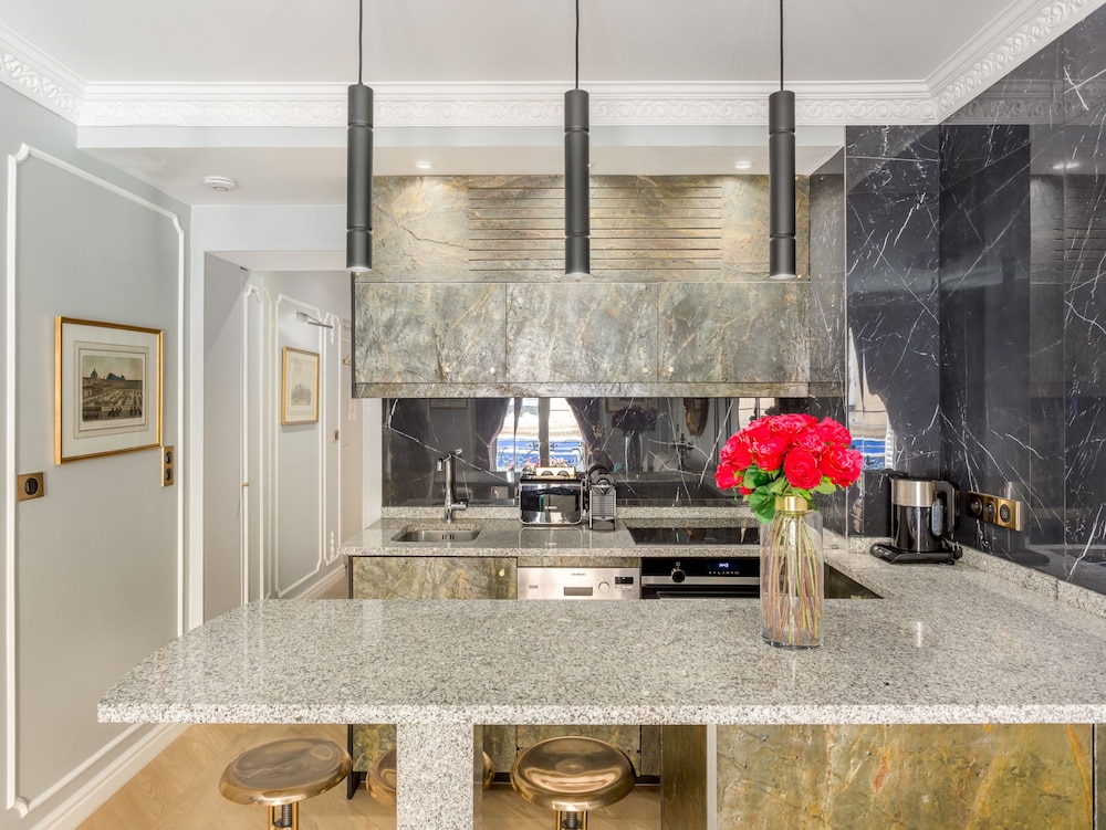 Merveil Luxury Suites - Ponthieu I-II