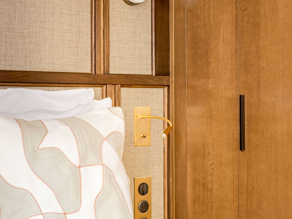 Merveil Luxury Suites - Bourse I-II