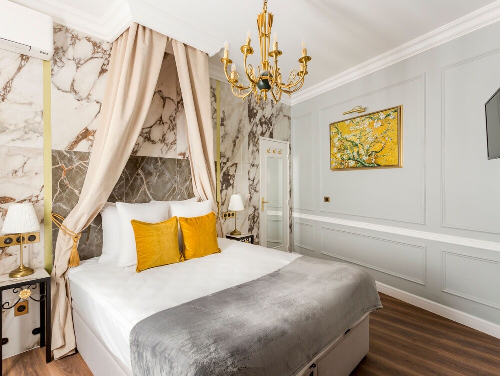 Merveil Luxury Suites - Marais - Antoine I-II