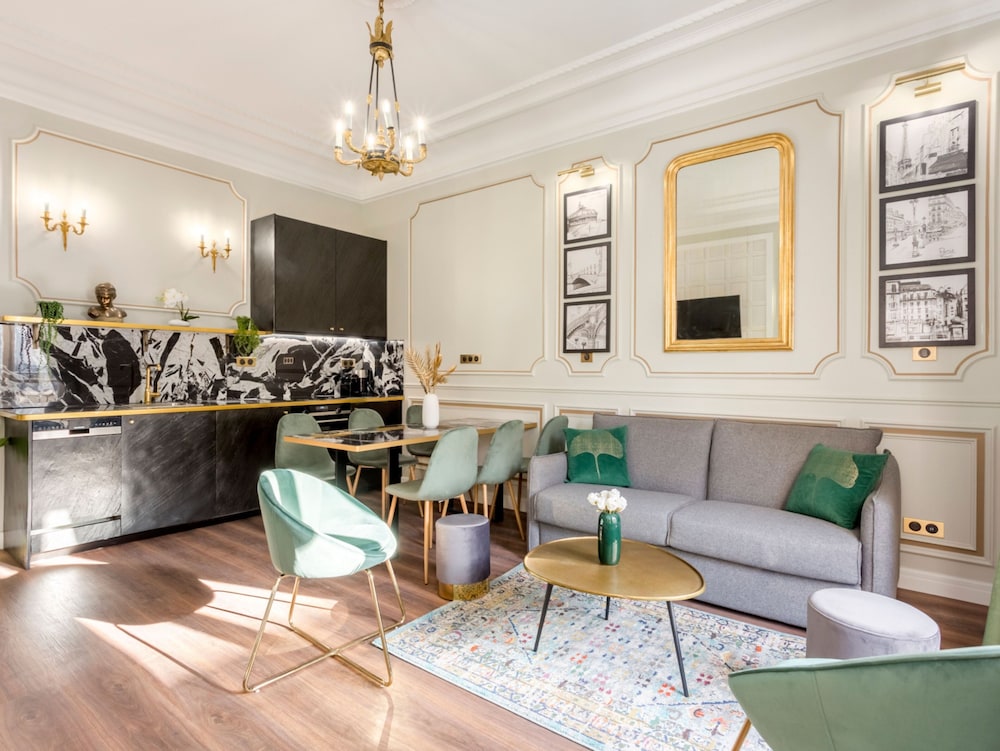 Merveil Luxury Suites - Septembre I-II