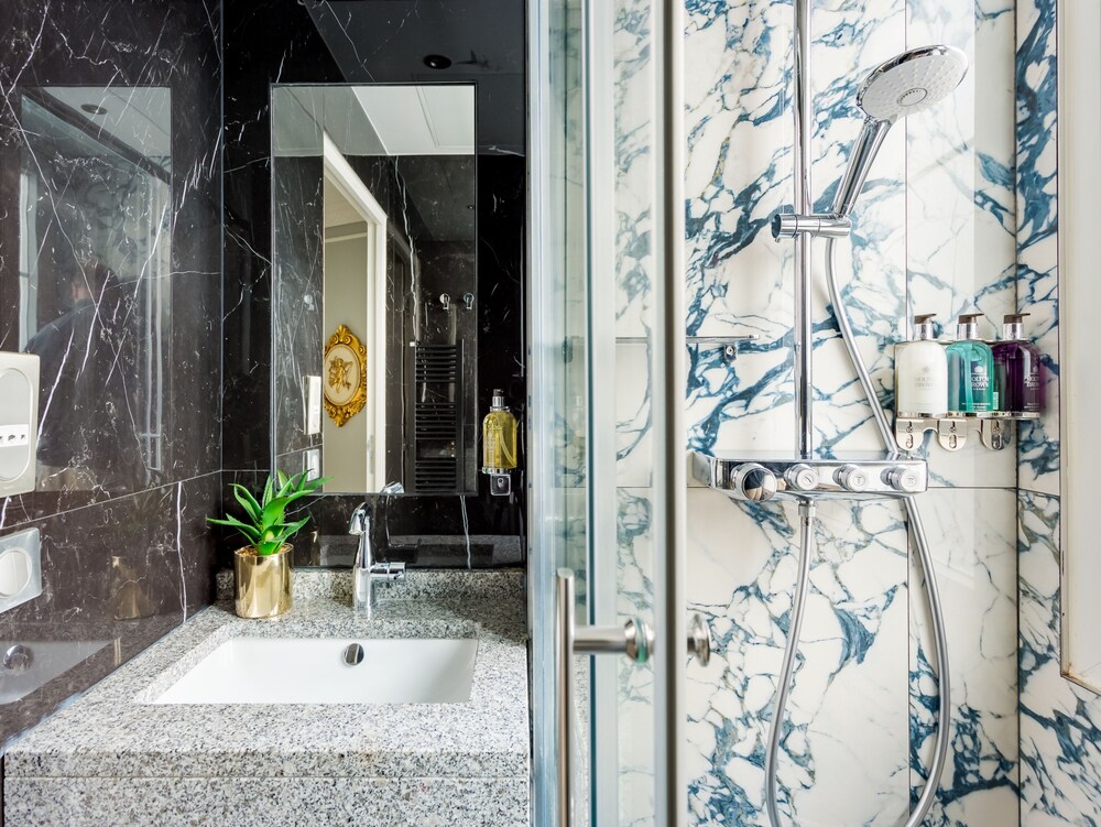 Merveil Luxury Suites - Ponthieu I-II