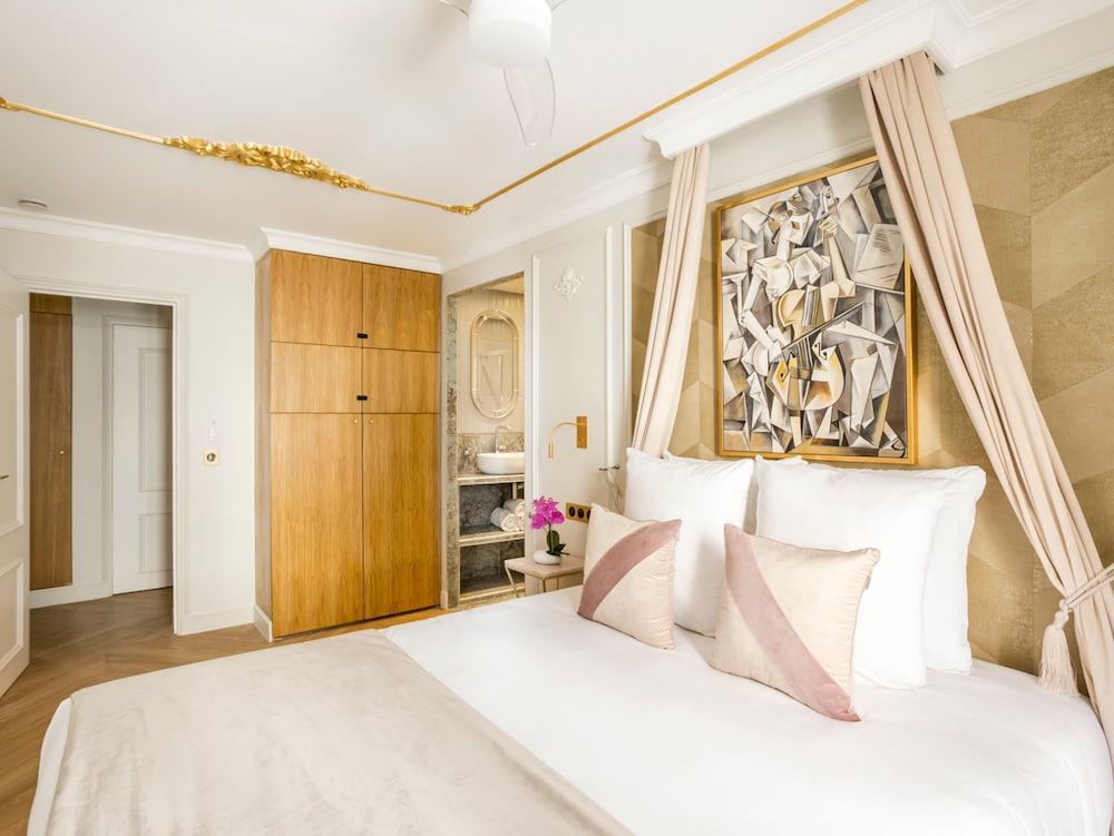 Merveil Luxury Suites - Rougemont I-II-III