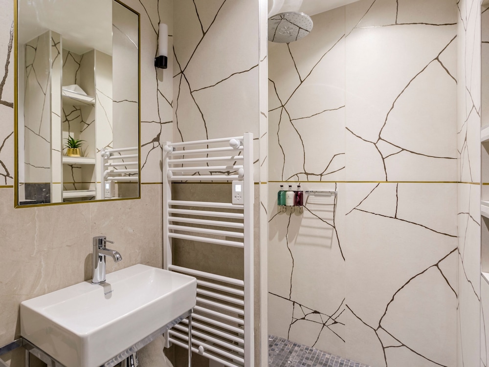 Merveil Luxury Suites - Ours I-II