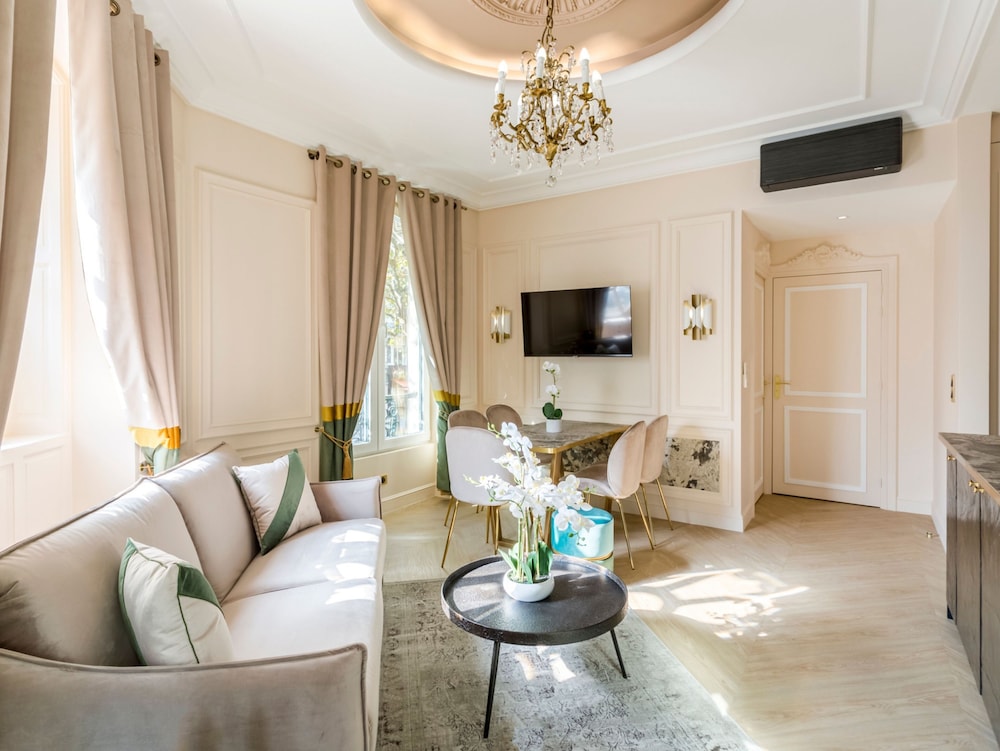 Merveil Luxury Suites - Ours I-II