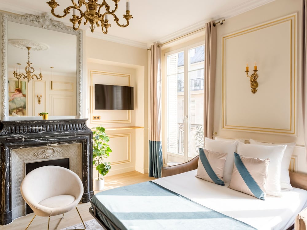 Merveil Luxury Suites - Opera I-II
