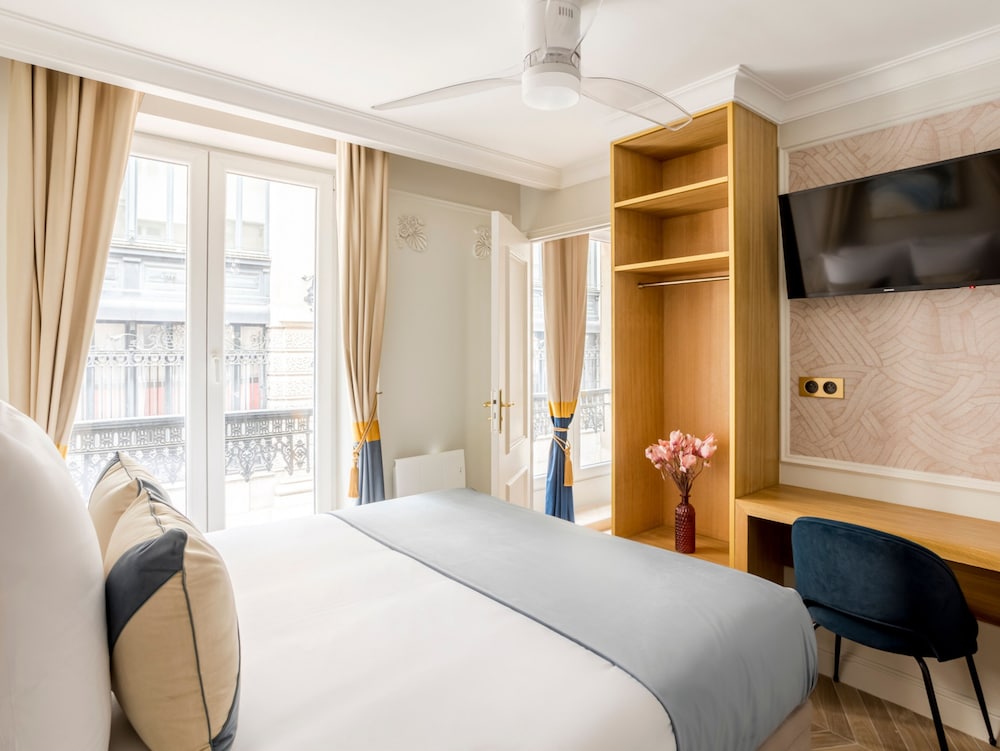 Merveil Luxury Suites - Rougemont I-II-III