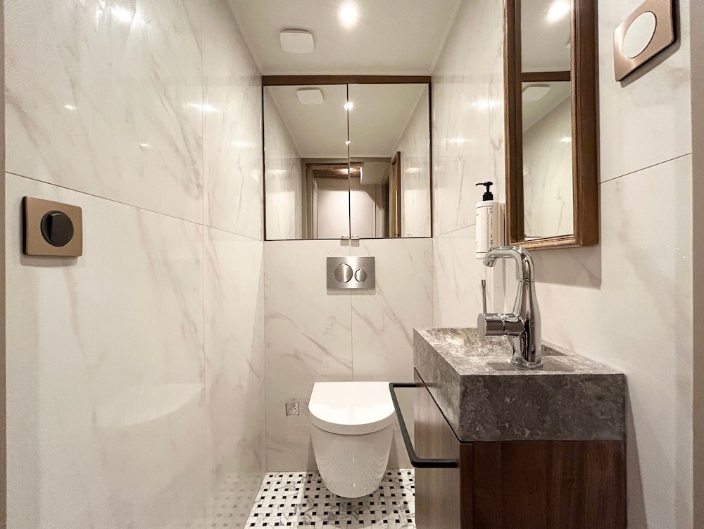 Merveil Luxury Suite - Eiffel Bourgogne