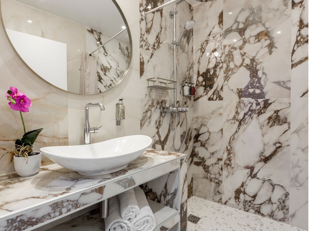 Merveil Luxury Suites - Marais - Martin I-II