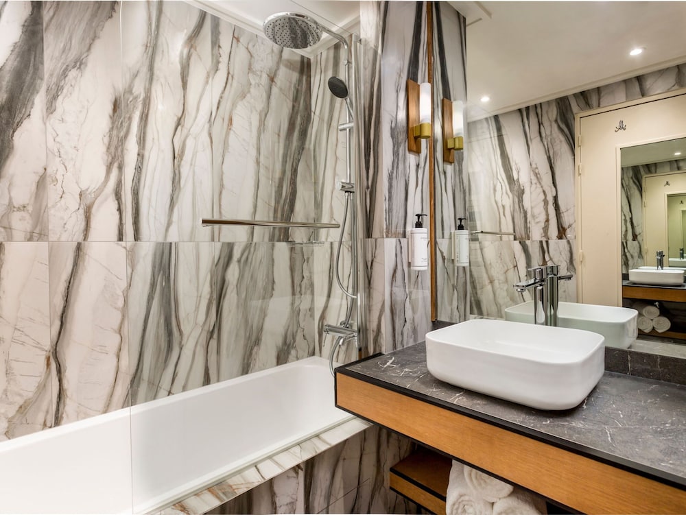 Merveil Luxury Suites - Bourse I-II