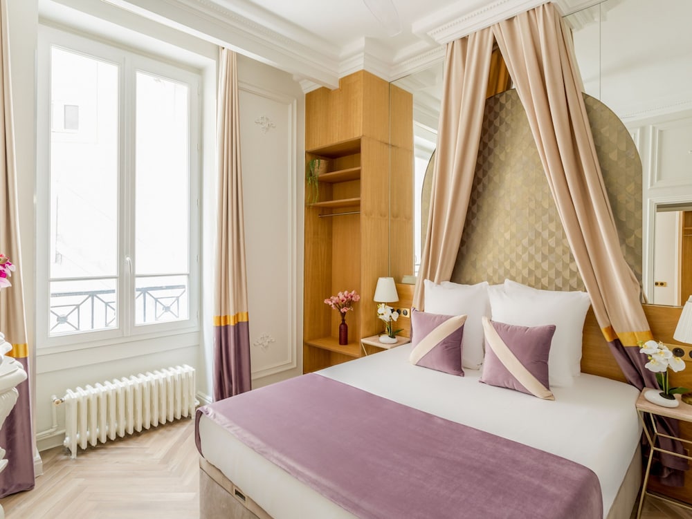 Merveil Luxury Suites - Opera - Volney I-II