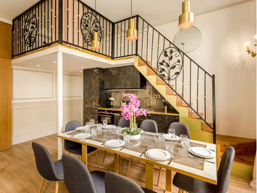 Merveil Luxury Suites - Florentin I-II