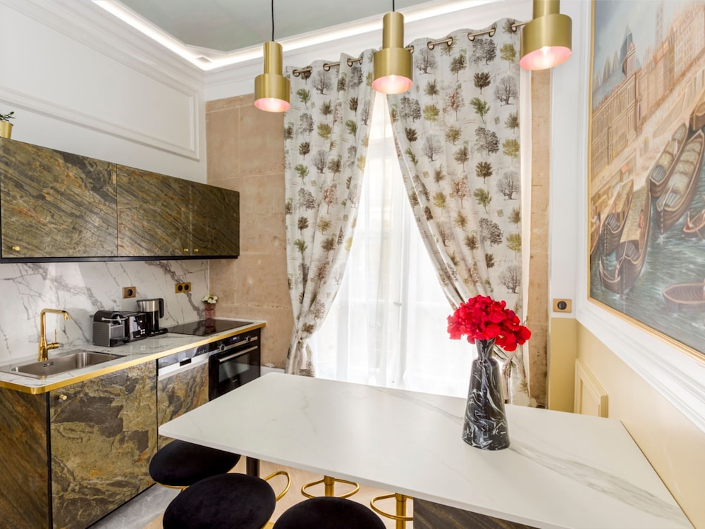 Merveil Luxury Suites - Haussmann I-II