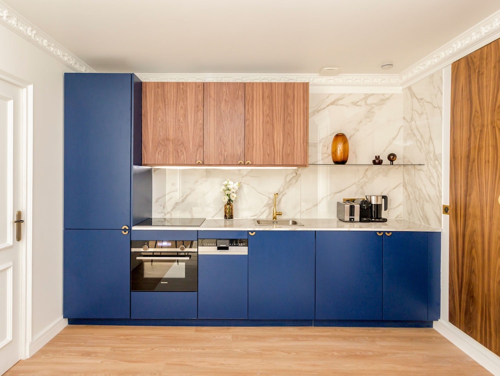 Merveil Luxury Suites - Lenoir I-II-III