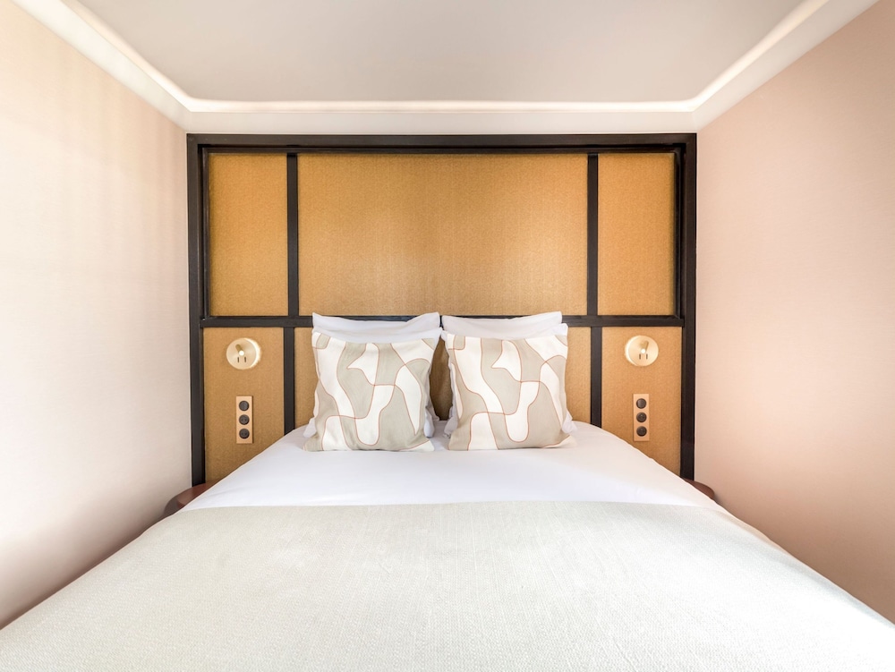 Merveil Luxury Suites - Bourse I-II