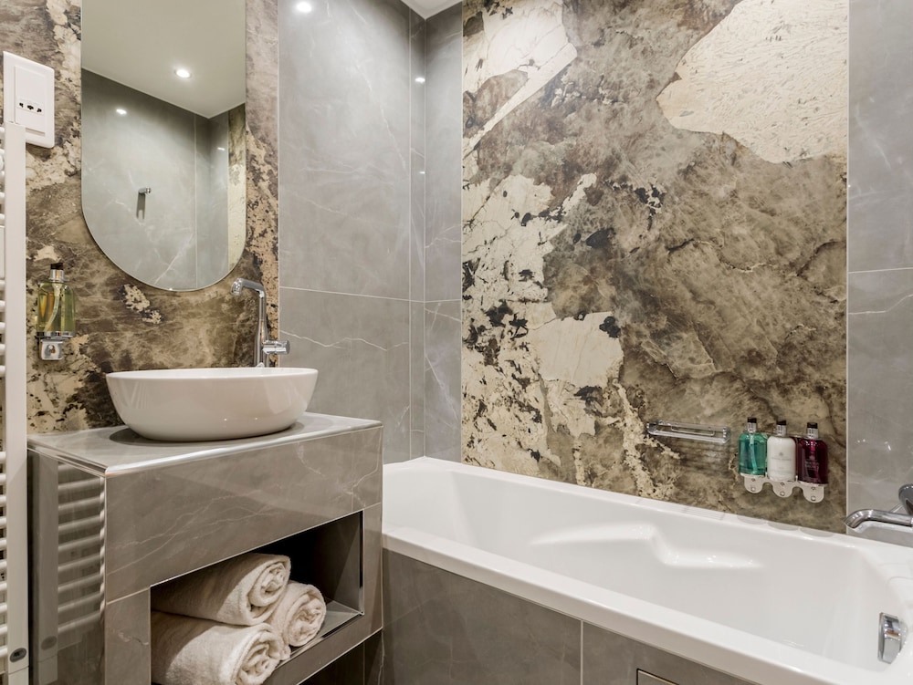 Merveil Luxury Suites - Ours I-II