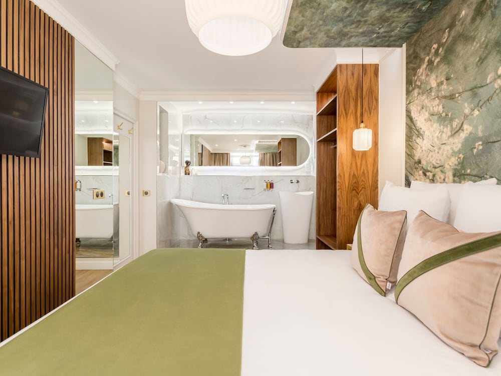 Merveil Luxury Suites - Lenoir I-II-III