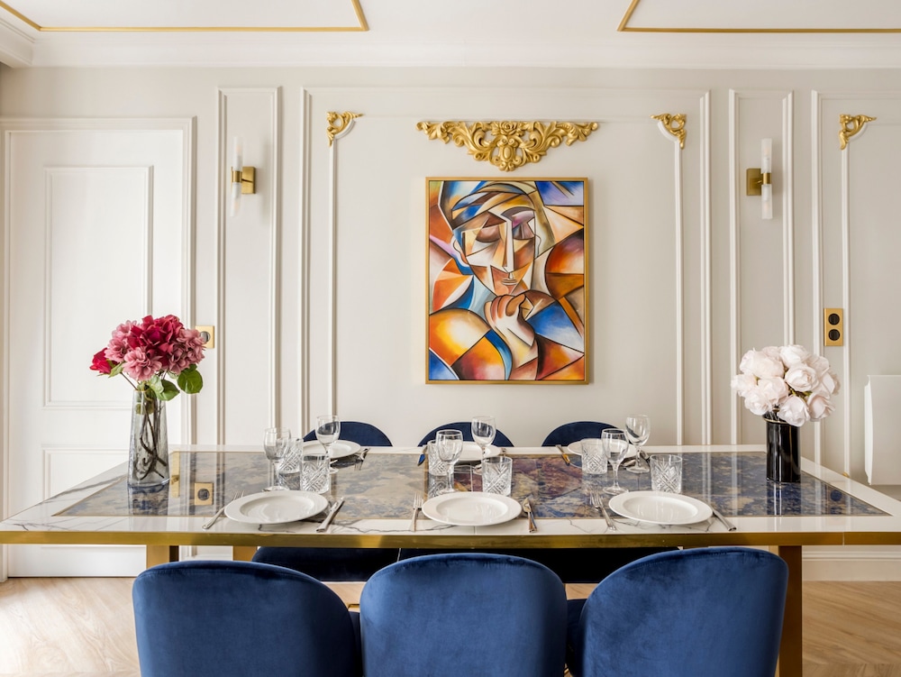 Merveil Luxury Suites - Rougemont I-II-III