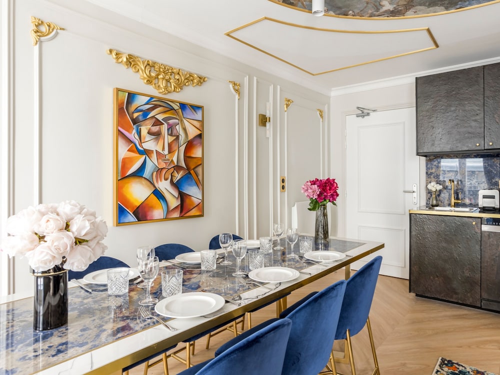 Merveil Luxury Suites - Rougemont I-II-III