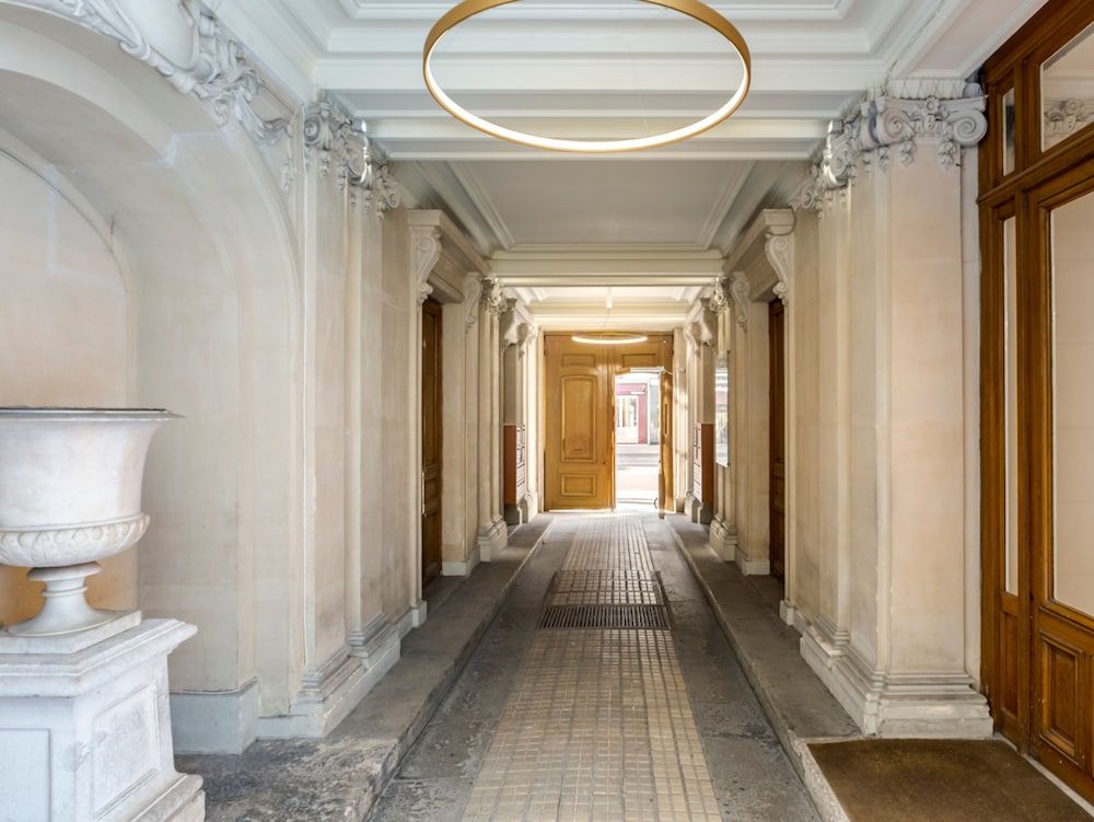 Merveil Luxury Suites - Opera I-II