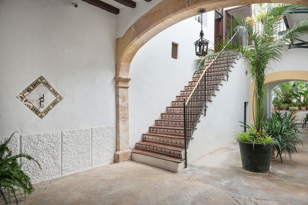 Hostal Pons