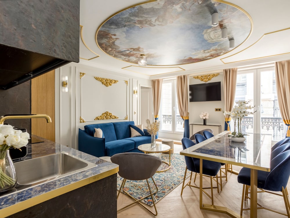 Merveil Luxury Suites - Rougemont I-II-III