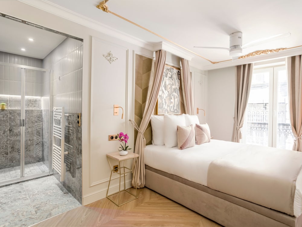 Merveil Luxury Suites - Rougemont I-II-III