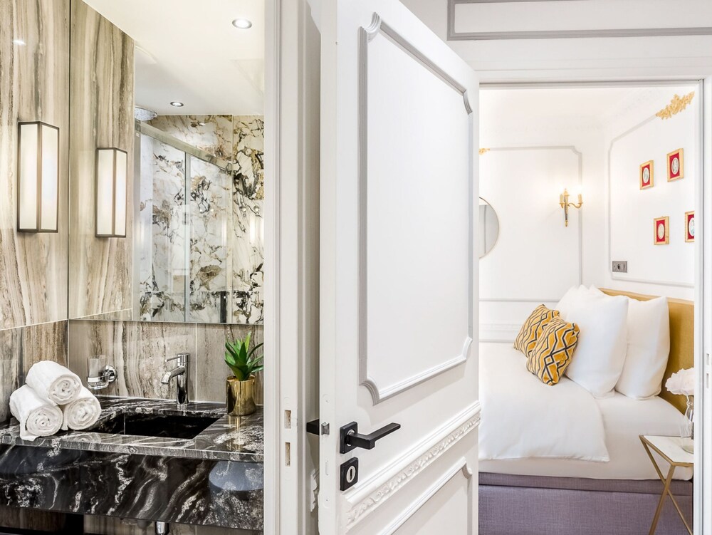 Merveil Luxury Suites - Sebastopol I-II