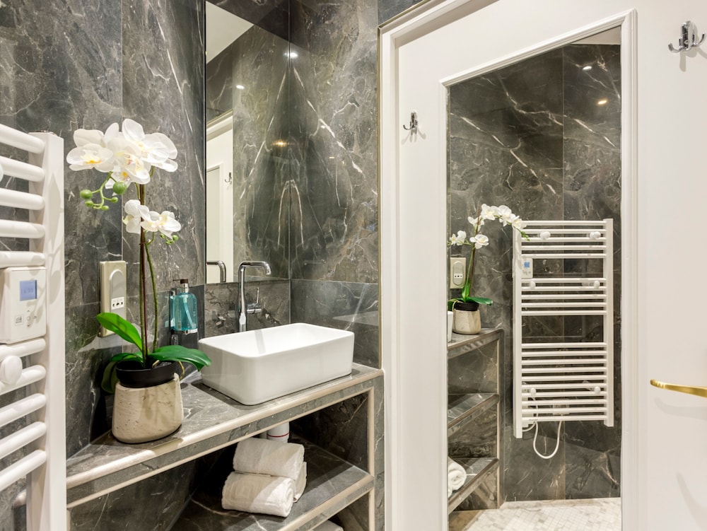 Merveil Luxury Suites - Reaumur I-II
