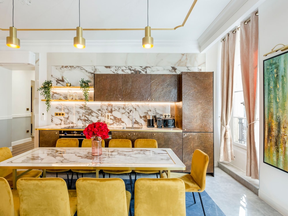 Merveil Luxury Suites - Marais - Antoine I-II