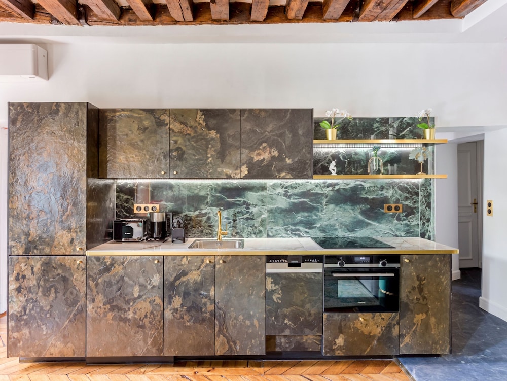 Merveil Luxury Suites - Marais - Antoine I-II