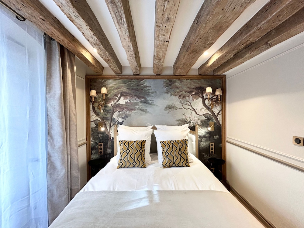 Merveil Luxury Suite - Eiffel Bourgogne