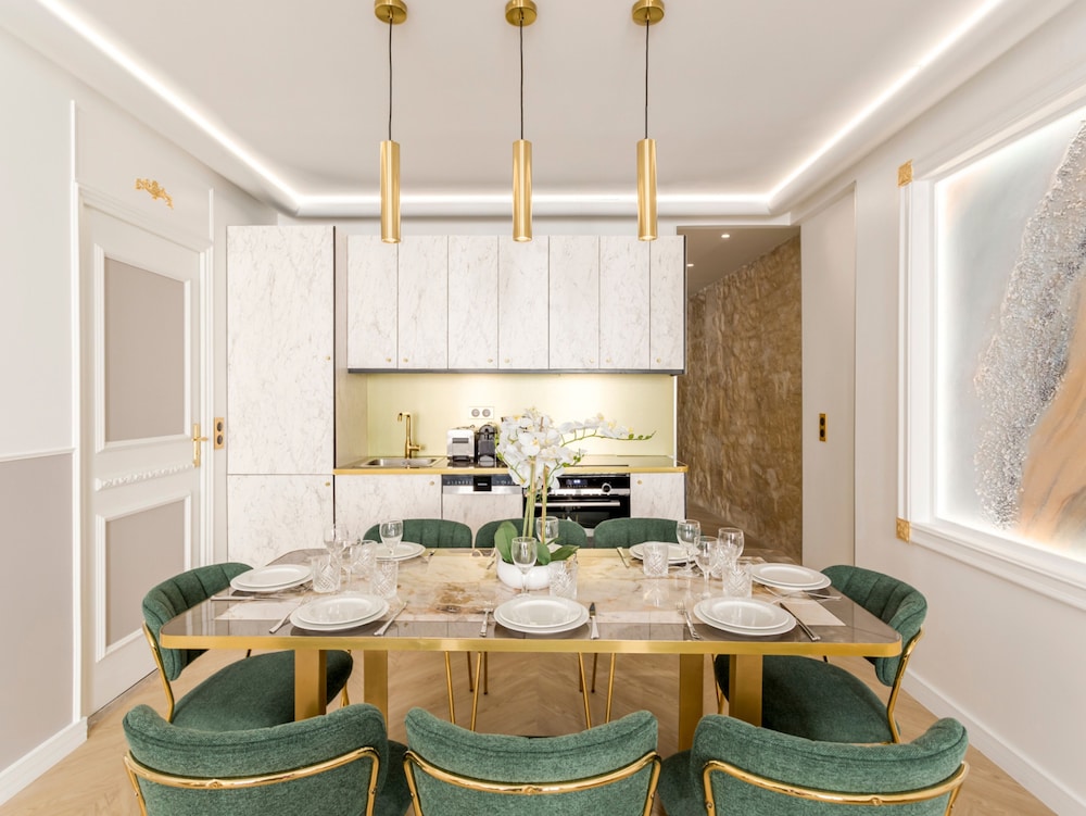 Merveil Luxury Suites - Marais - Martin I-II
