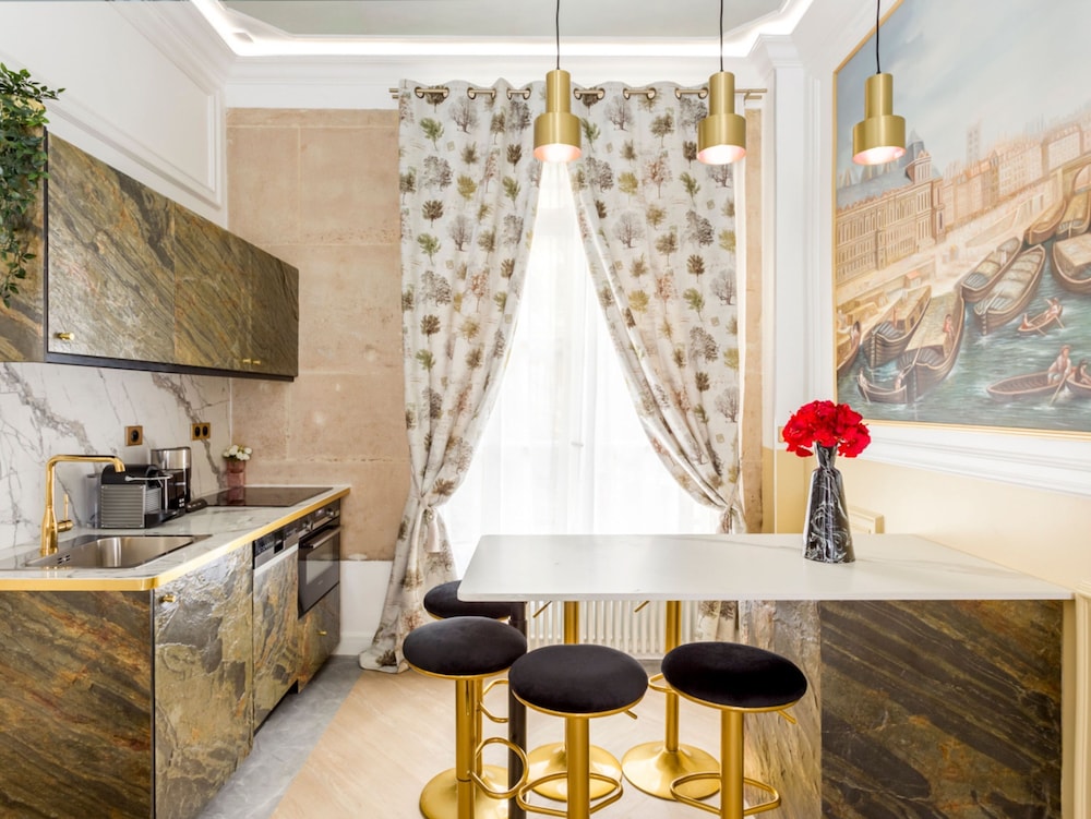 Merveil Luxury Suites - Haussmann I-II
