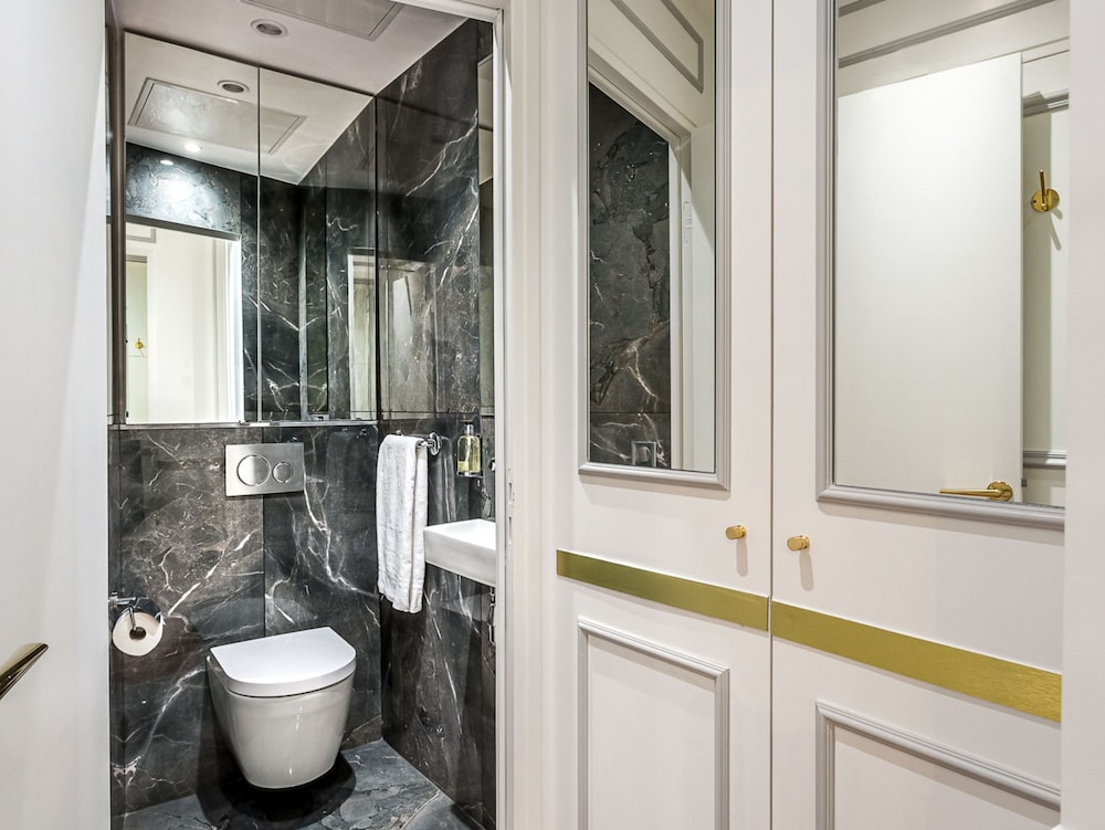 Merveil Luxury Suites - Sebastopol I-II