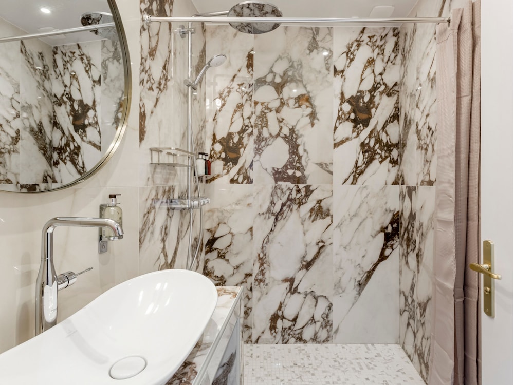 Merveil Luxury Suites - Marais - Martin I-II