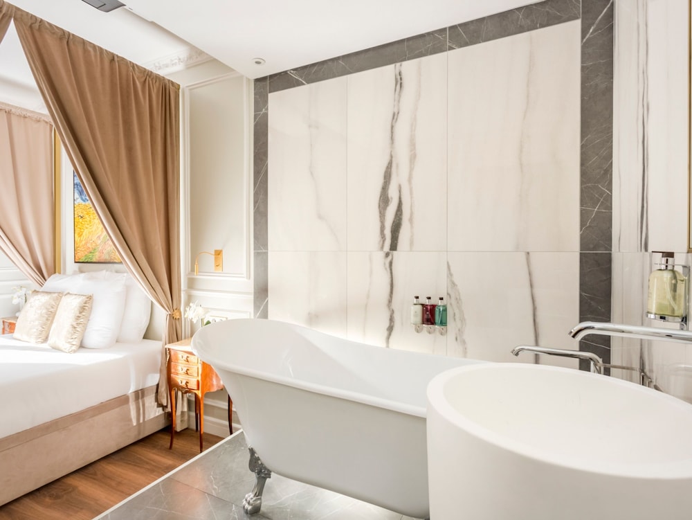 Merveil Luxury Suites - Septembre I-II