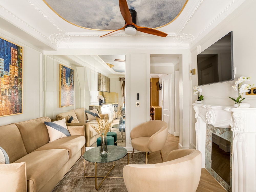 Merveil Luxury Suites - Rougemont I-II-III
