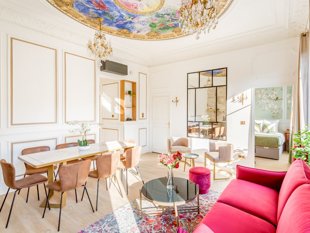 Merveil Luxury Suites - Opera I-II